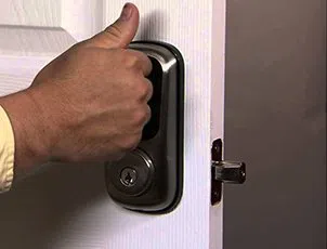 Lock Locksmith Tech Colorado Springs, CO 719-315-3314 - 24-7-locksmith-key-service